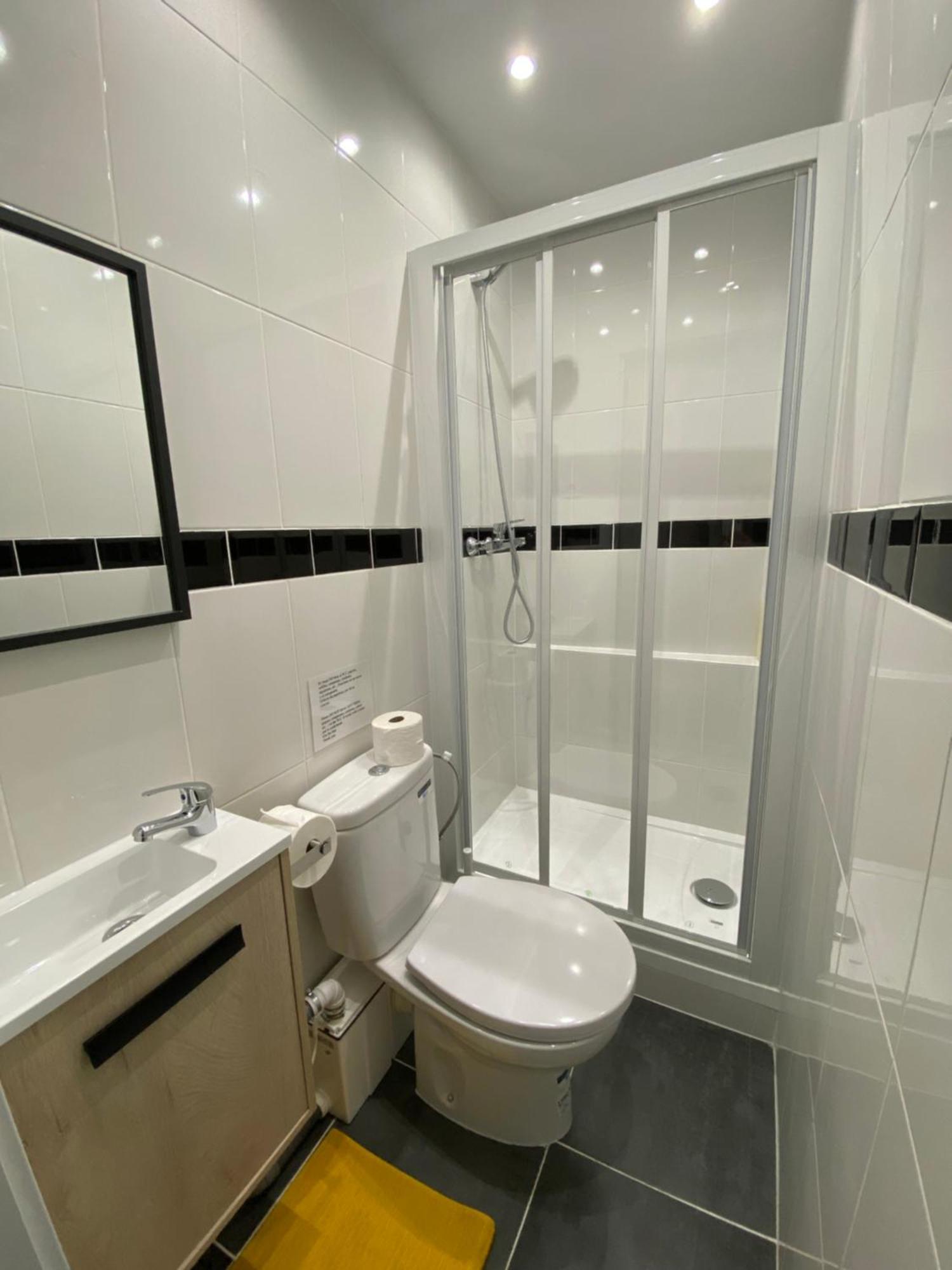 Apartamentos Econostay Fuencarral Madrid Eksteriør bilde