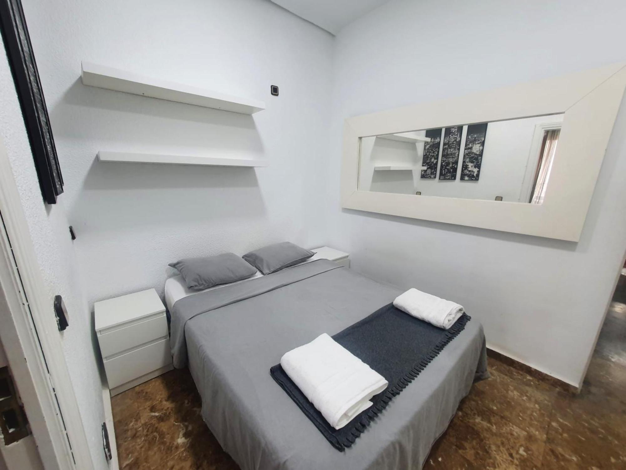 Apartamentos Econostay Fuencarral Madrid Eksteriør bilde
